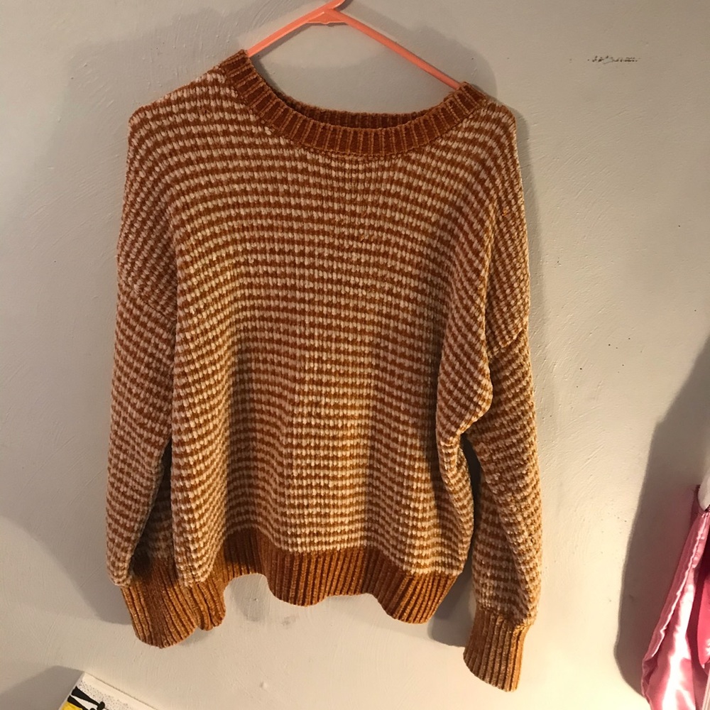 striped yellow sweater